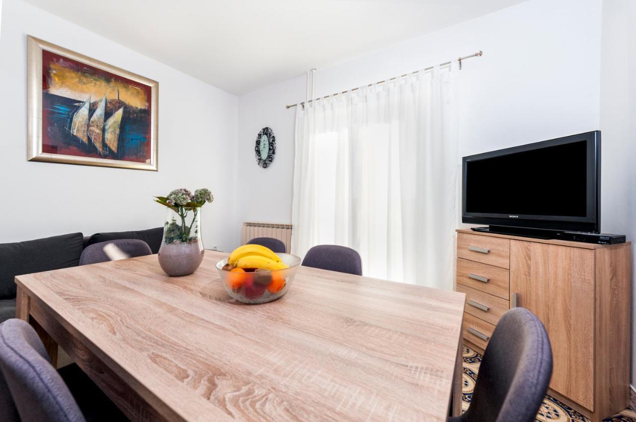 רוביני Apartment Ivo מראה חיצוני תמונה